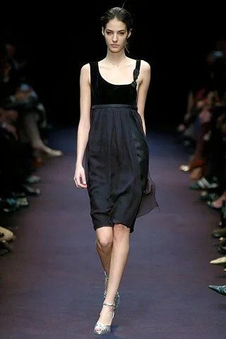 Look 16
